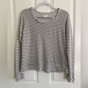 Sundry Striped Long Sleeve Crewneck Sweatshirt - Gray & White Womens Size 1 (SM)